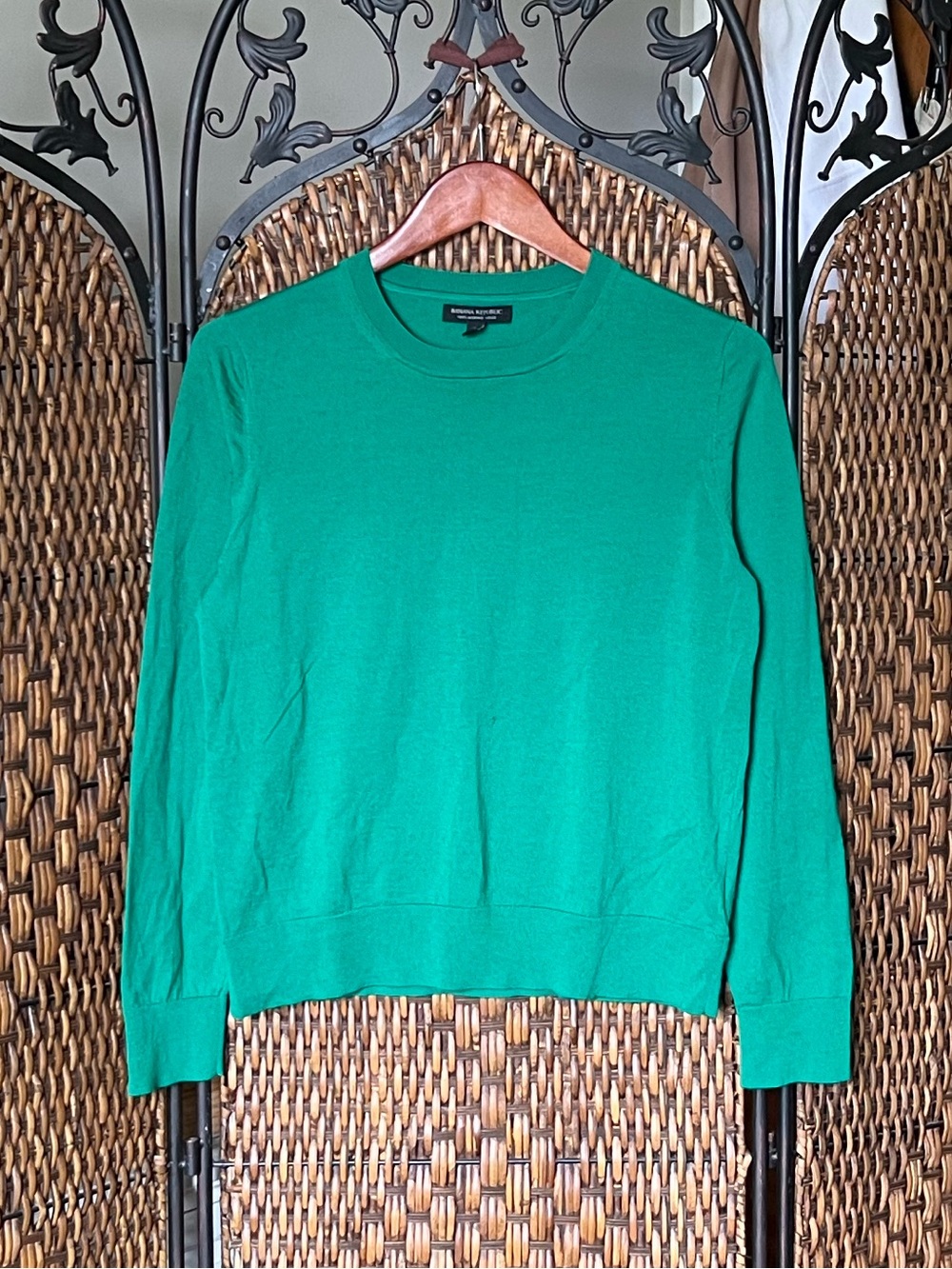 L Merino Banana Republic Bright Green Sweater